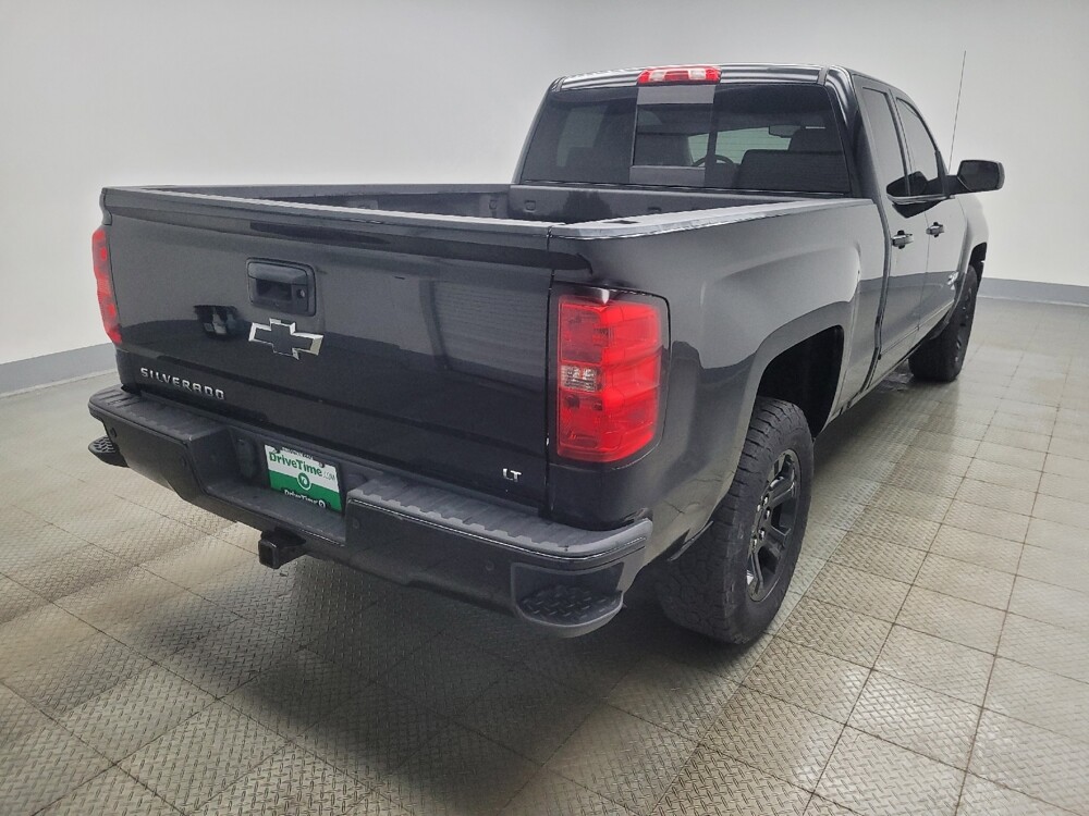 2016 Chevrolet Silverado 1500 in Indianapolis, IN 46222 - 18132777 9