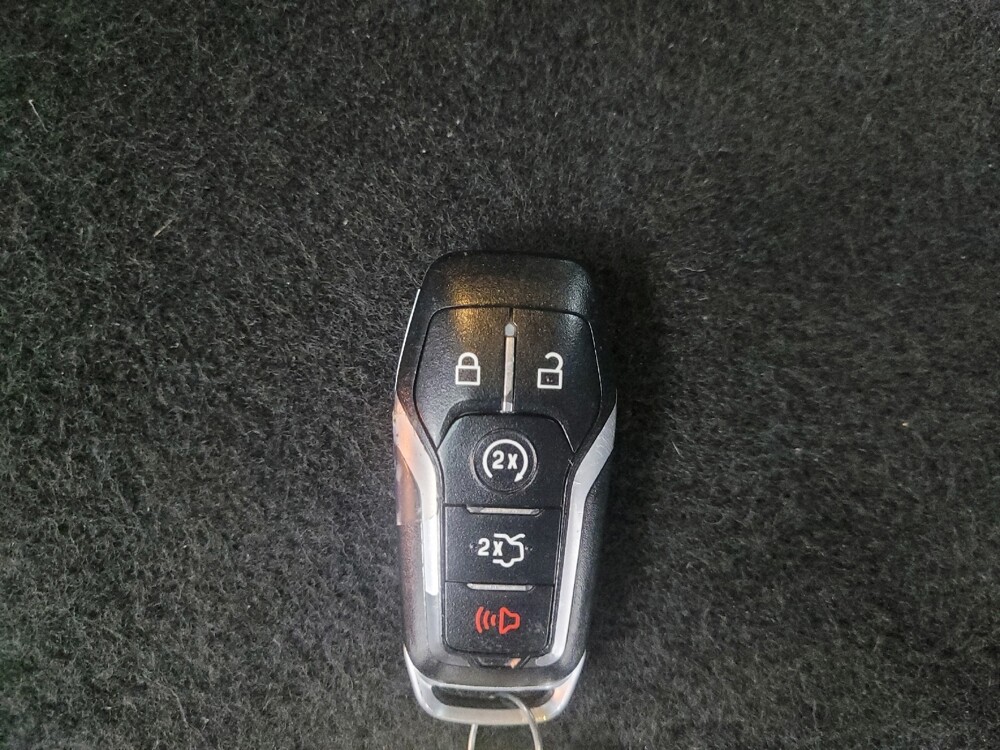 2017 Ford Explorer in Highland, IN 46322 - 18132778 32