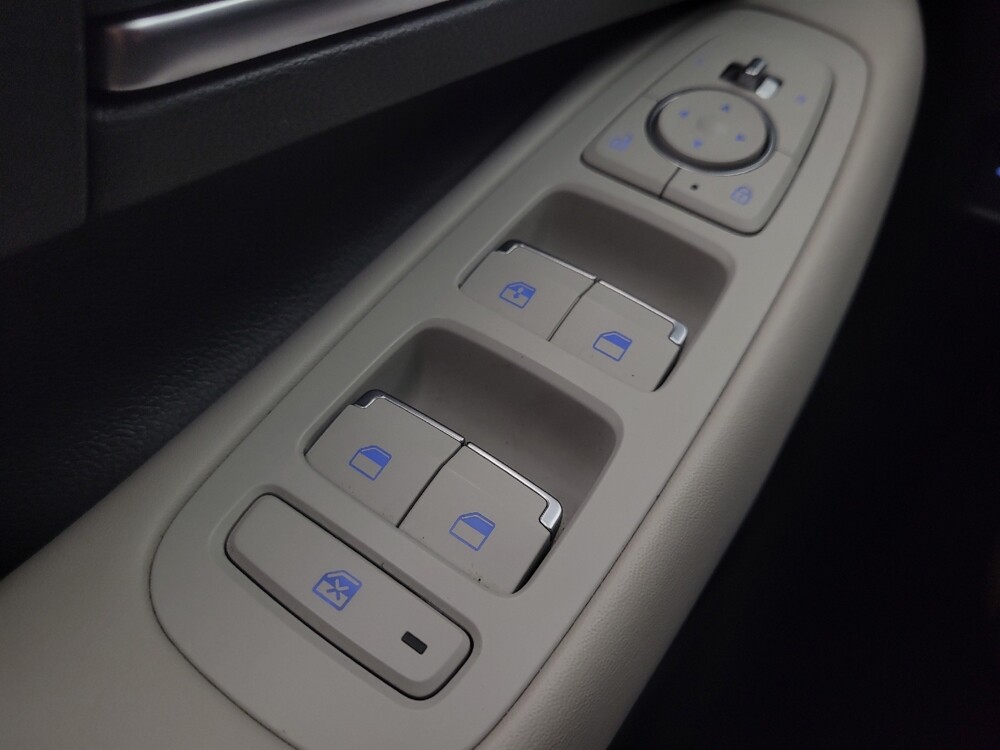 2023 Hyundai Sonata in Ft Wayne, IN 46805 - 18132780 27