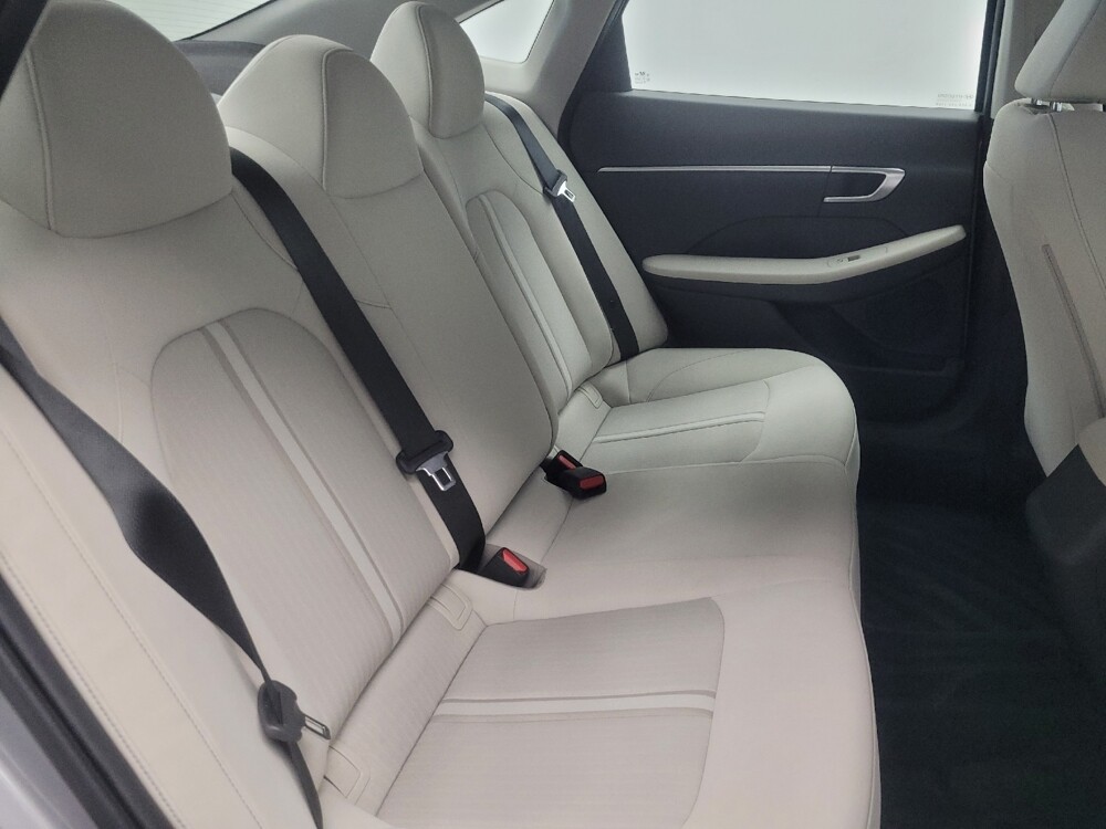 2023 Hyundai Sonata in Ft Wayne, IN 46805 - 18132780 19