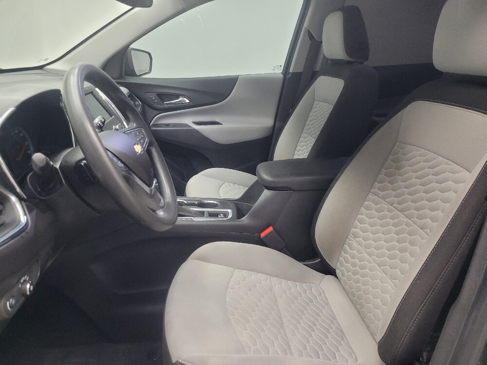 2020 Chevrolet Equinox in Ft Wayne, IN 46805 - 18132781 17