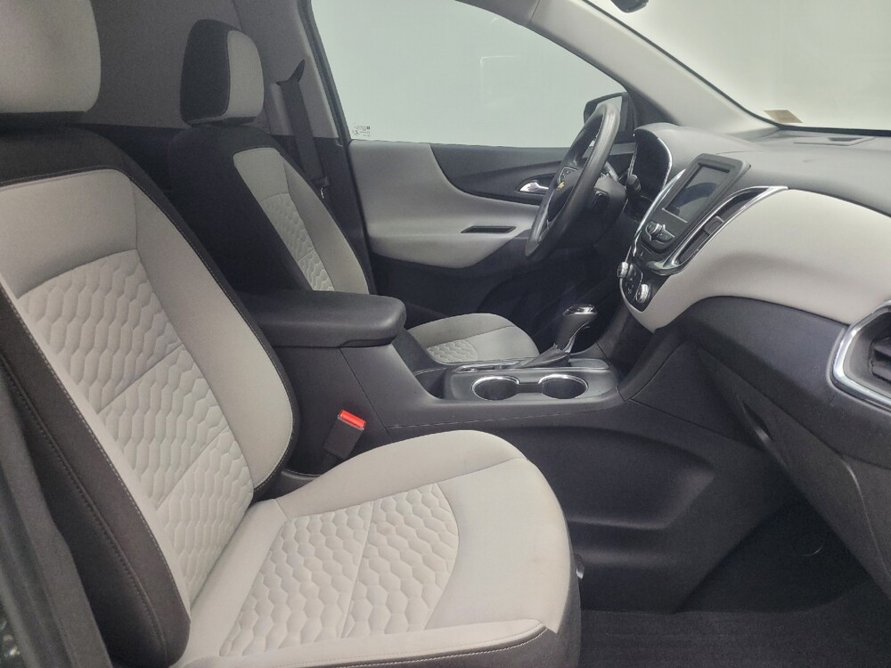 2020 Chevrolet Equinox in Ft Wayne, IN 46805 - 18132781 21