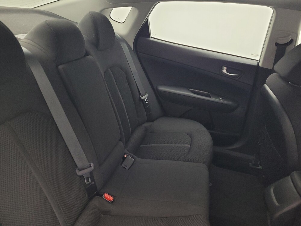 2019 Kia Optima in Greenville, SC 29607 - 18132782 19