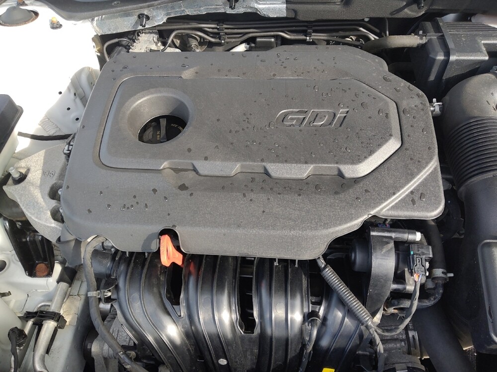 2019 Kia Optima in Greenville, SC 29607 - 18132782 30