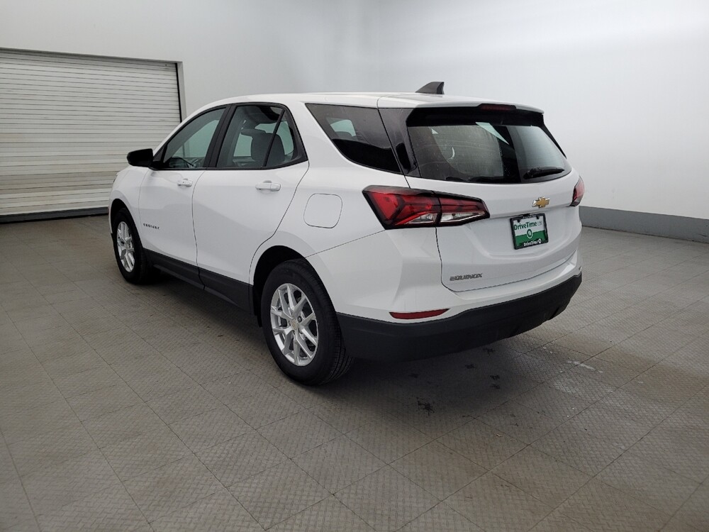 2024 Chevrolet Equinox in Woodbridge, VA 22191 - 18132783 5
