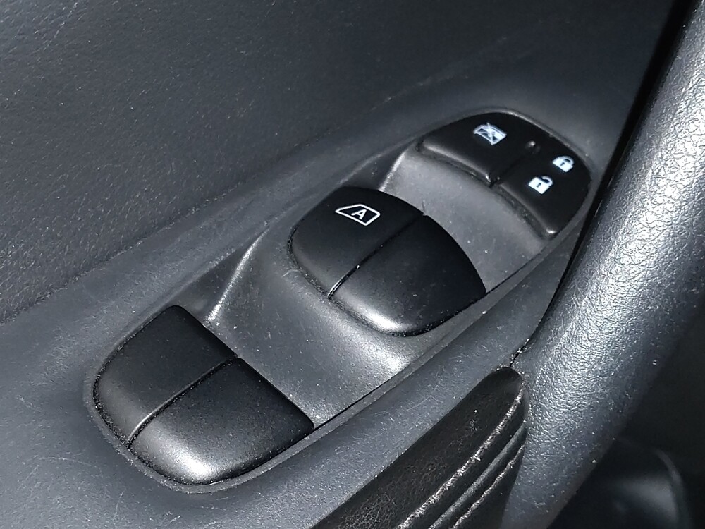 2019 Nissan Rogue in Jacksonville, FL 32210 - 18132786 27