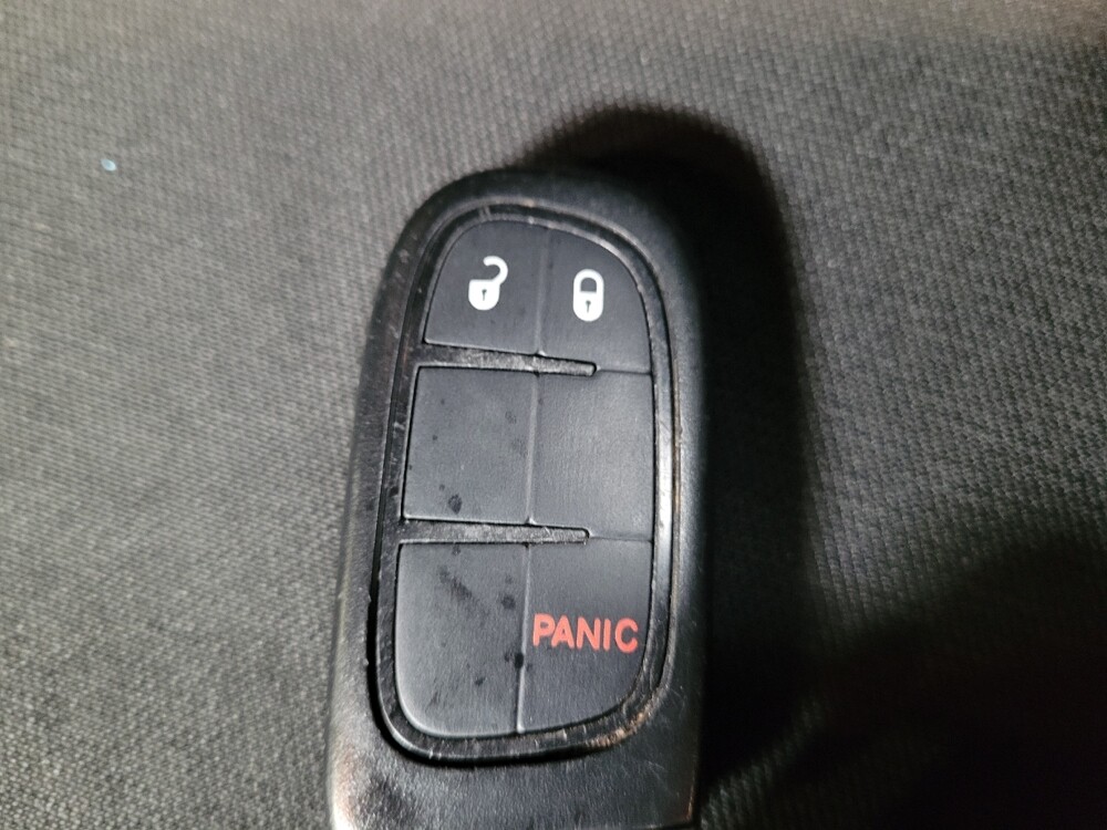 2019 Jeep Cherokee in Montclair, CA 91763 - 18132787 32