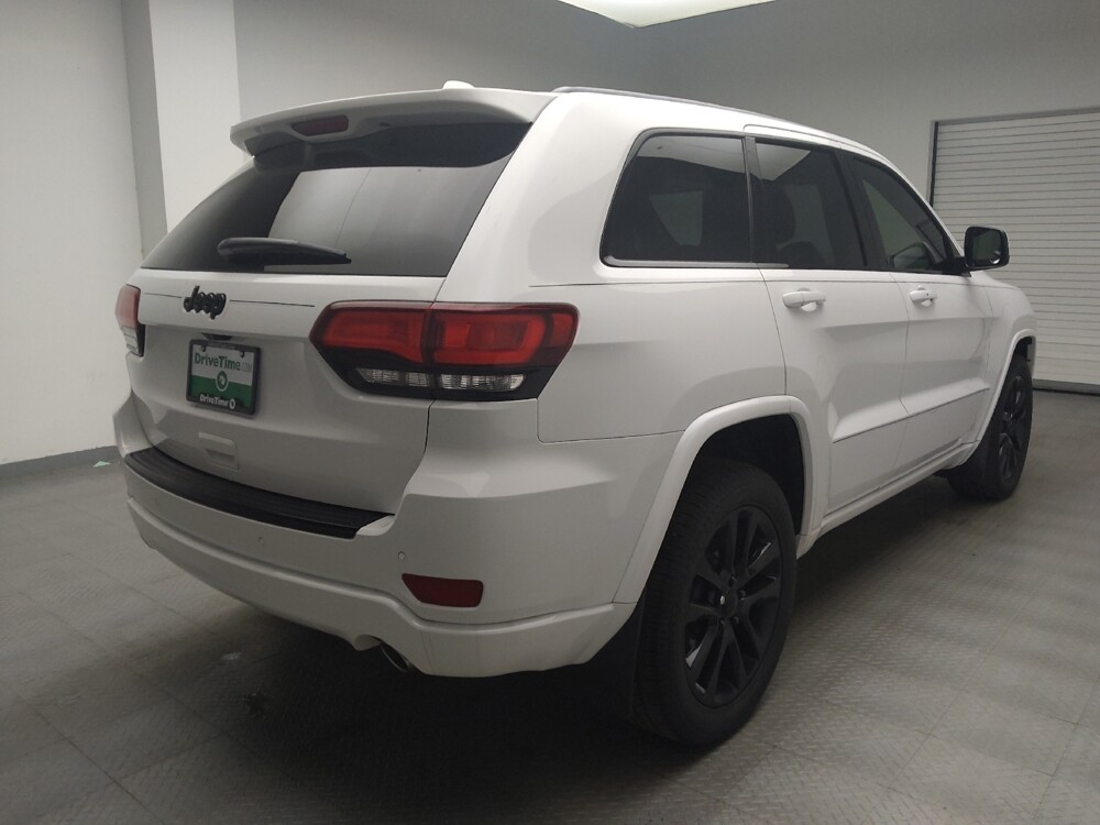 2018 Jeep Grand Cherokee in Taylor, MI 48180 - 18132788 9