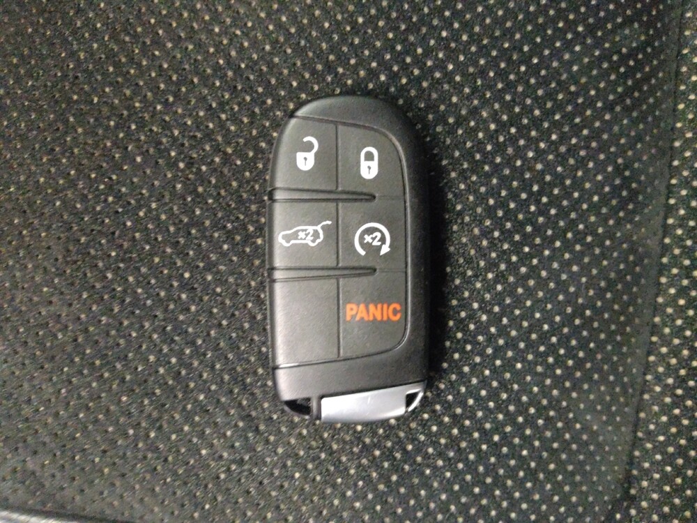 2018 Jeep Grand Cherokee in Taylor, MI 48180 - 18132788 32