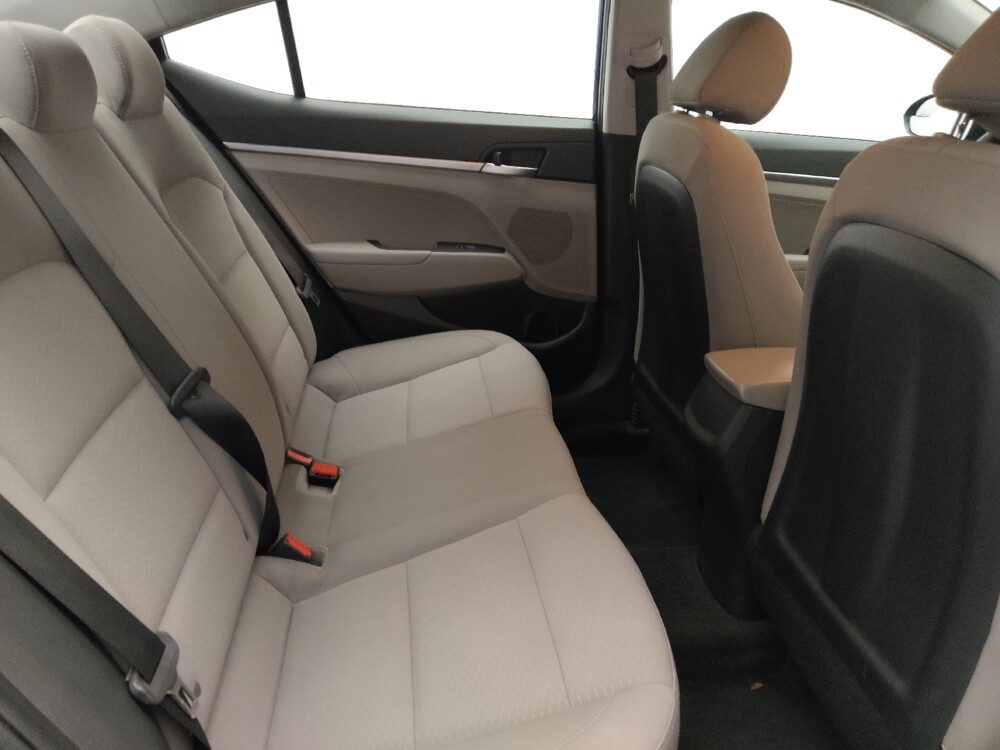 2019 Hyundai Elantra in Athens, GA 30606 - 18132794 19