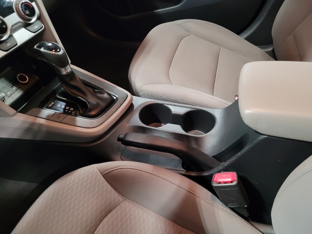 2019 Hyundai Elantra in Athens, GA 30606 - 18132794 26