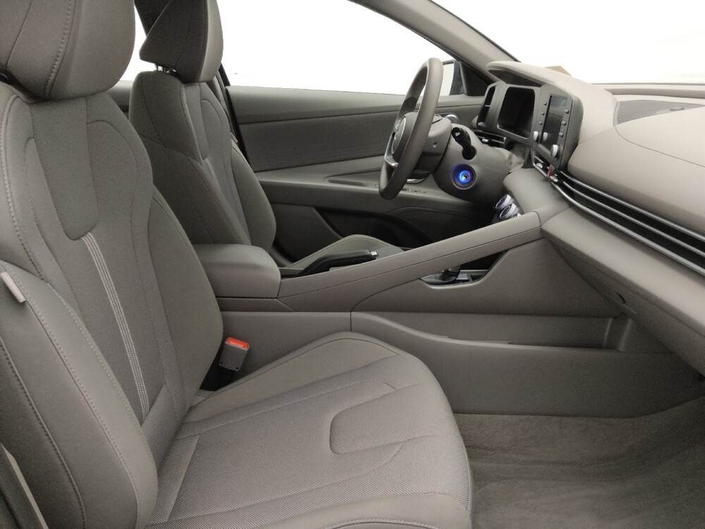 2024 Hyundai Elantra in Augusta, GA 30907 - 18132795 21
