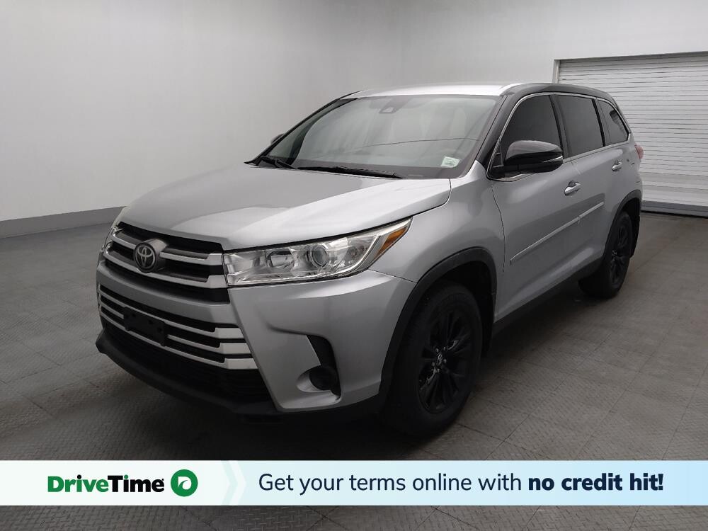2019 Toyota Highlander in Kissimmee, FL 34744 - 18132798