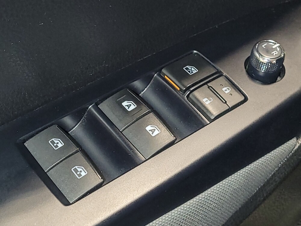 2019 Toyota Highlander in Kissimmee, FL 34744 - 18132798 27