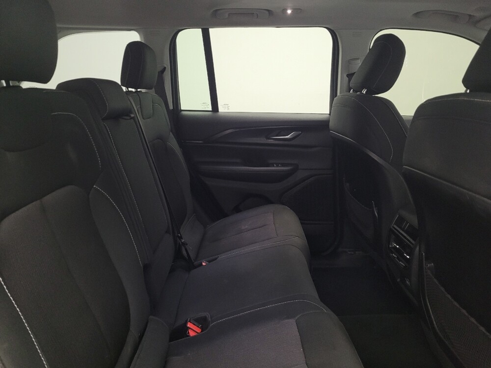 2023 Jeep Grand Cherokee in Columbus, OH 43228 - 18132801 19