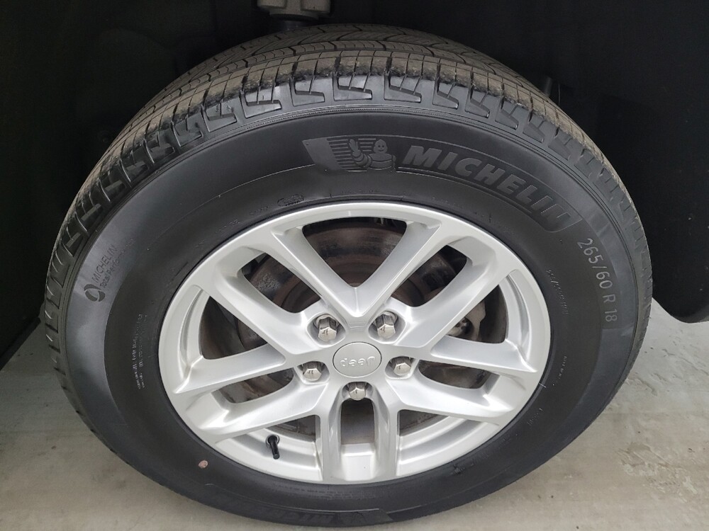 2023 Jeep Grand Cherokee in Columbus, OH 43228 - 18132801 31