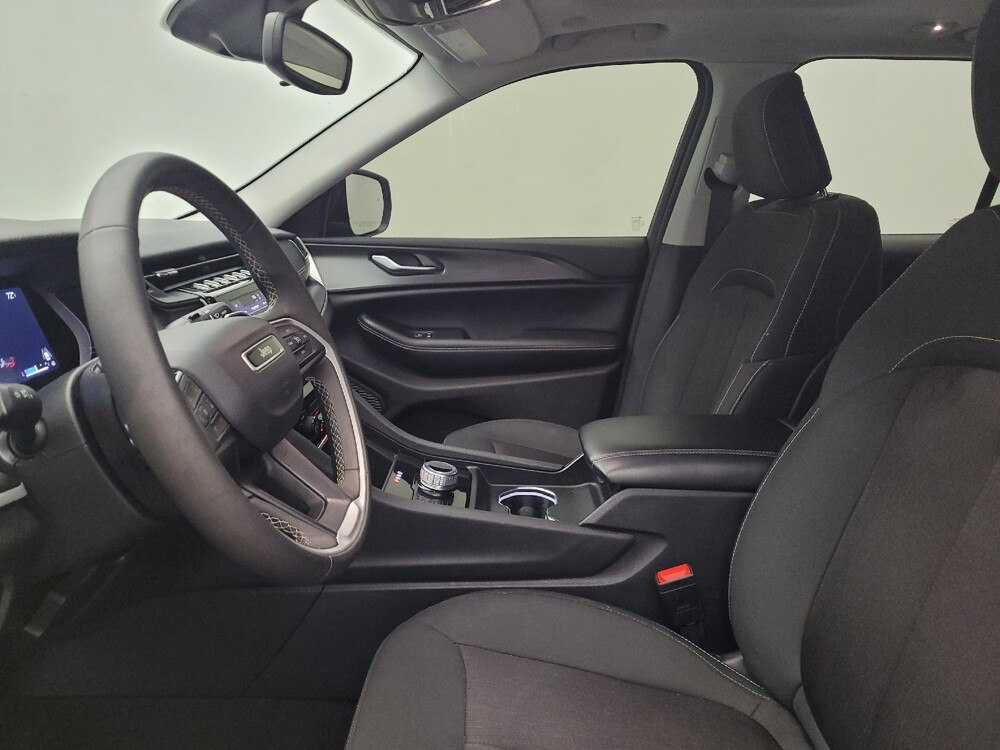 2023 Jeep Grand Cherokee in Columbus, OH 43228 - 18132801 17