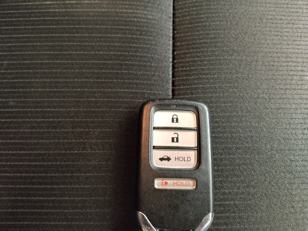 2019 Honda Accord in Midlothian, IL 60445 - 18132802 32