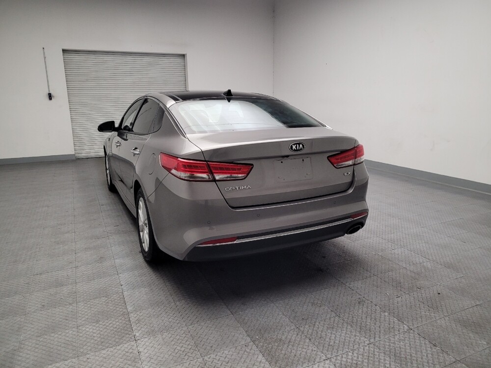 2018 Kia Optima in Torrance, CA 90504 - 18132803 6