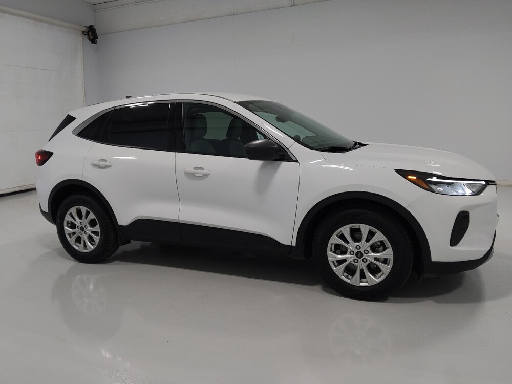 2023 Ford Escape in Columbus, OH 43231 - 18132805 11