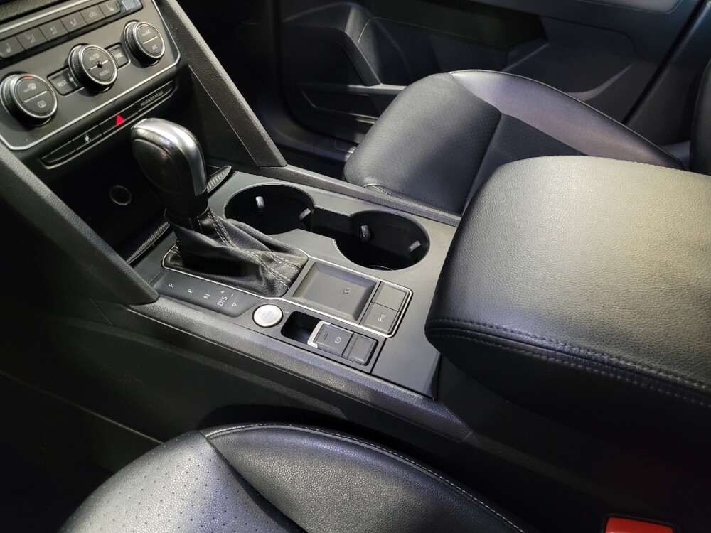 2021 Volkswagen Atlas in Jacksonville, FL 32210 - 18132806 26