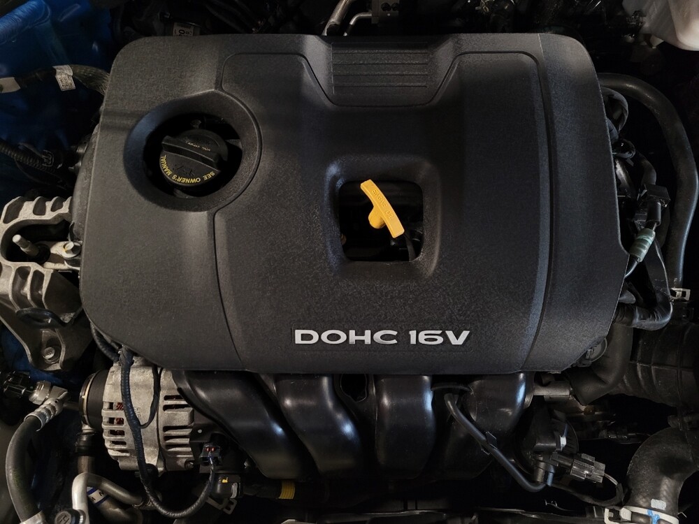 2018 Hyundai Elantra in Athens, GA 30606 - 18132808 30