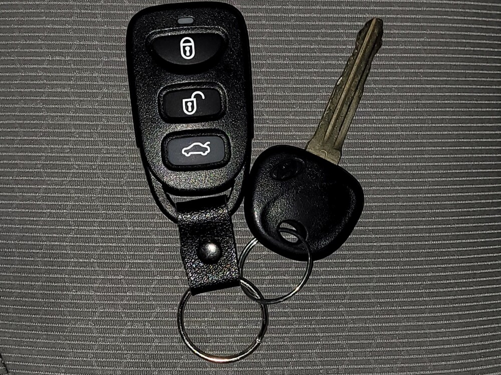 2018 Hyundai Elantra in Athens, GA 30606 - 18132808 32