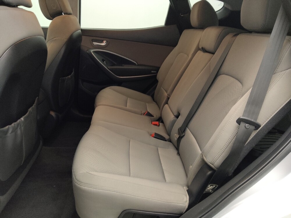 2018 Hyundai Santa Fe in Jacksonville, FL 32210 - 18132811 18