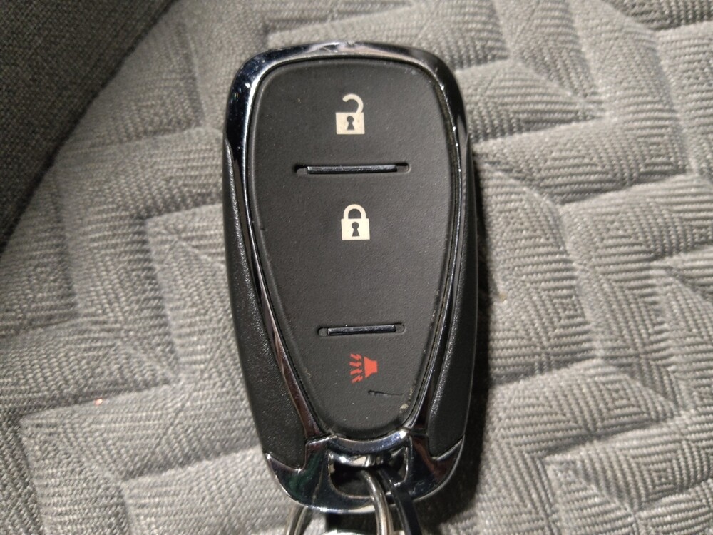 2024 Chevrolet Equinox in Arlington, TX 76011 - 18132815 32