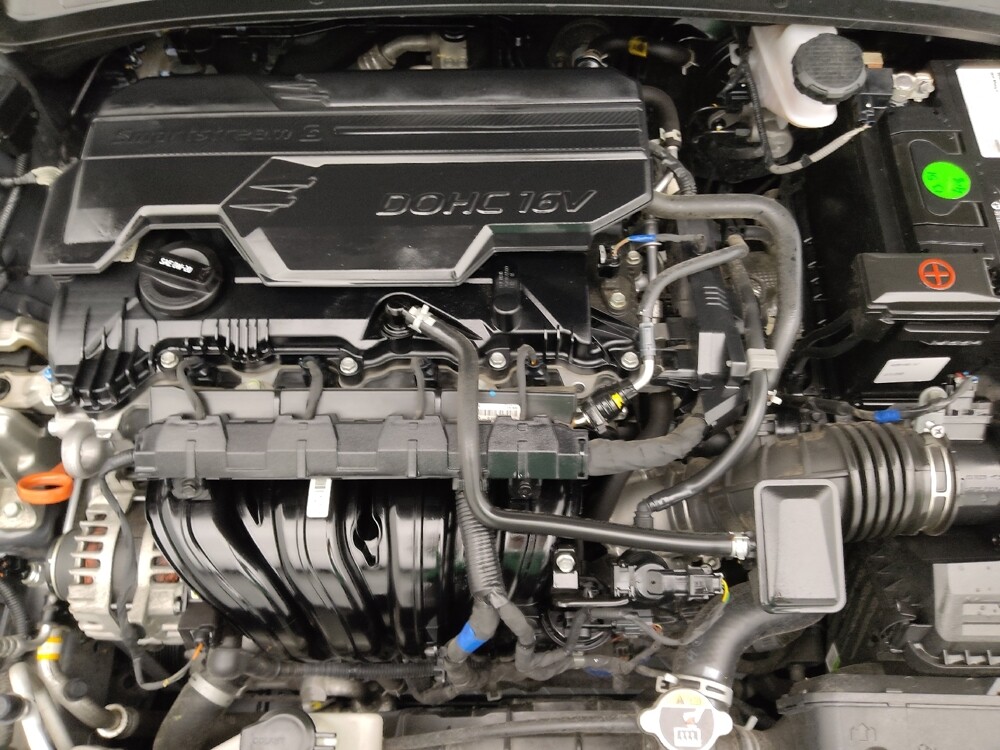 2024 Hyundai Elantra in Independence, MO 64055 - 18132817 30