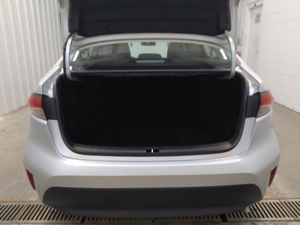 2025 Toyota Corolla in Fairfield, OH 45014 - 18132819 29