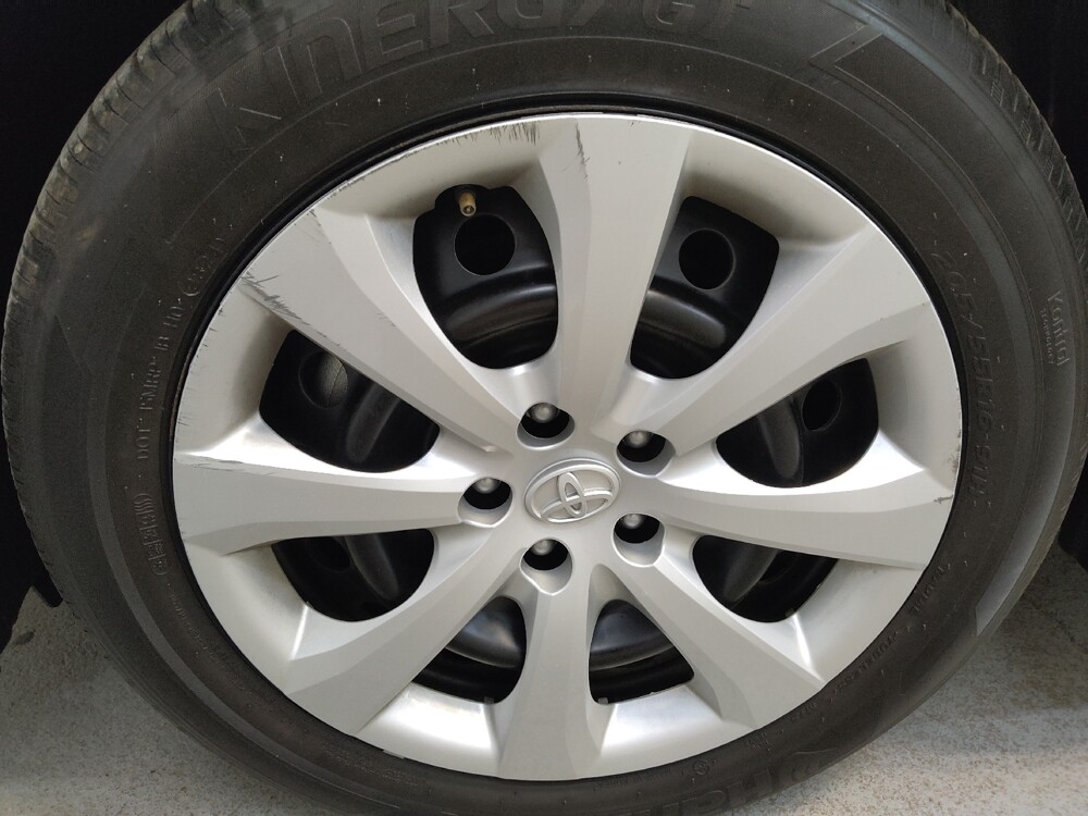 2025 Toyota Corolla in Fairfield, OH 45014 - 18132819 31