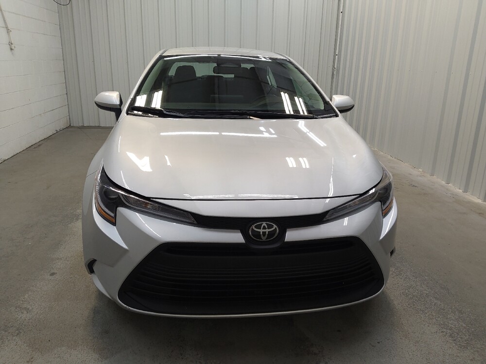 2025 Toyota Corolla in Fairfield, OH 45014 - 18132819 14