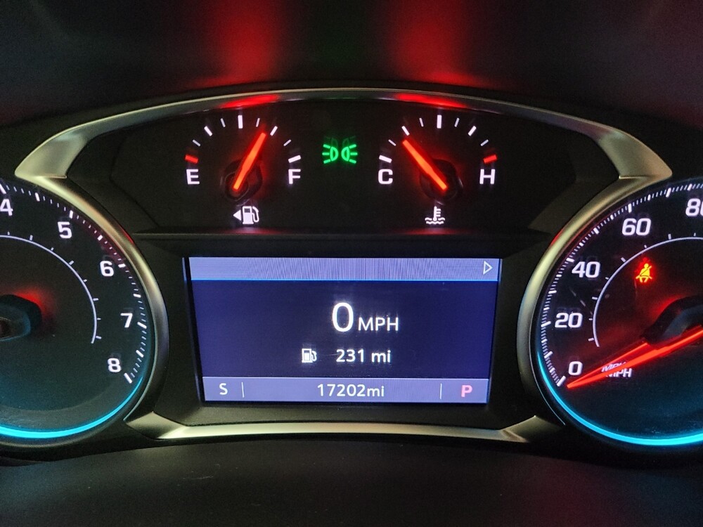 2023 Chevrolet Equinox in Eastpointe, MI 48021 - 18132821 23