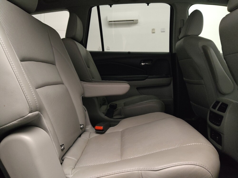 2018 Honda Pilot in Lewisville, TX 75067 - 18132822 19