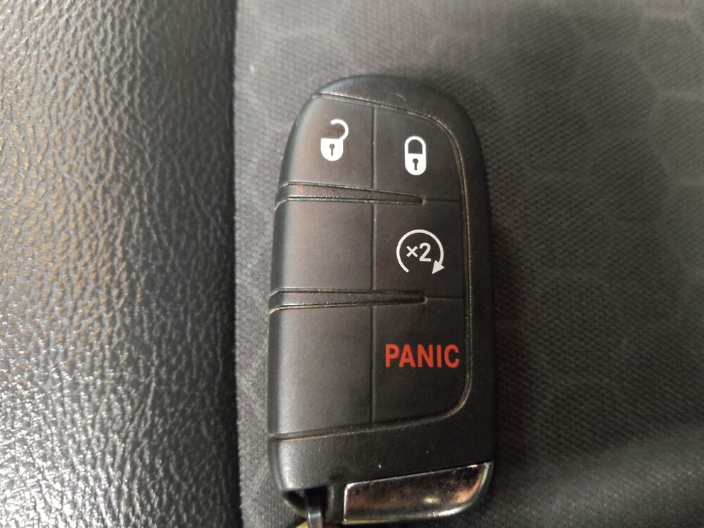 2018 Jeep Compass in Lewisville, TX 75067 - 18132823 32