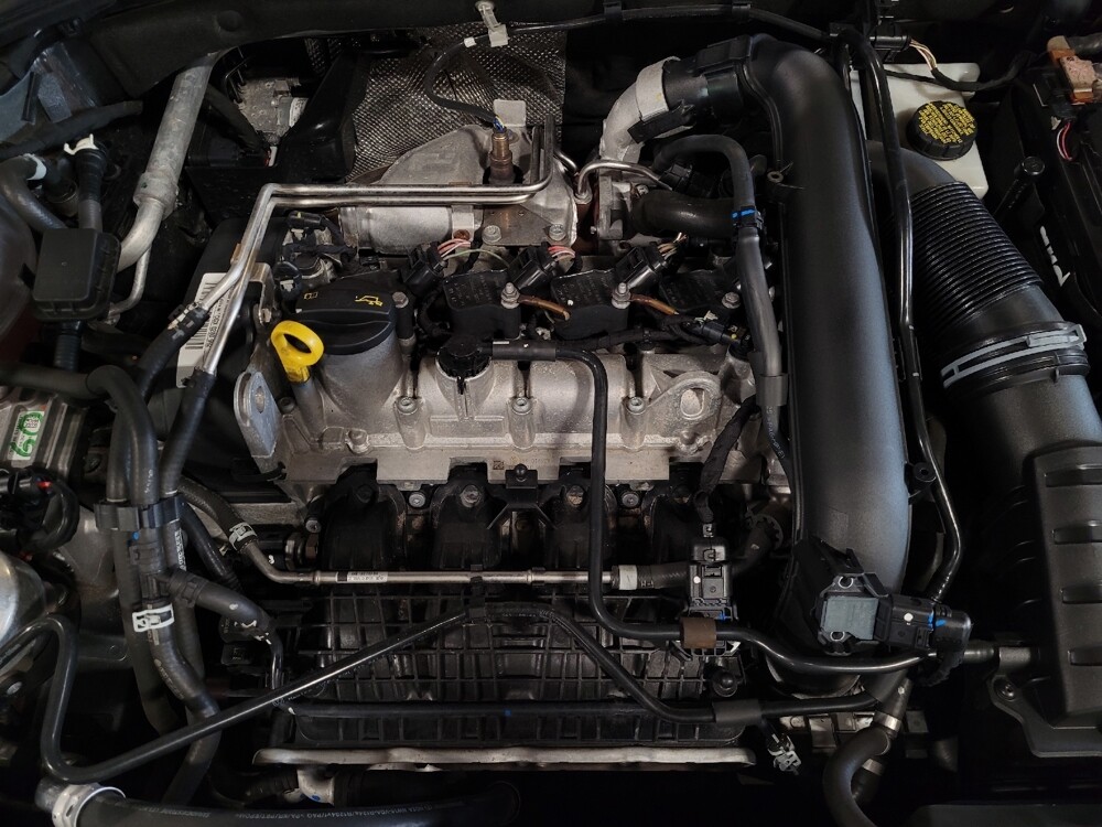 2019 Volkswagen Jetta in Athens, GA 30606 - 18132825 30