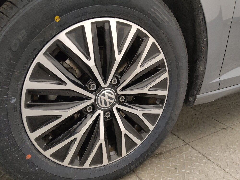 2019 Volkswagen Jetta in Athens, GA 30606 - 18132825 31