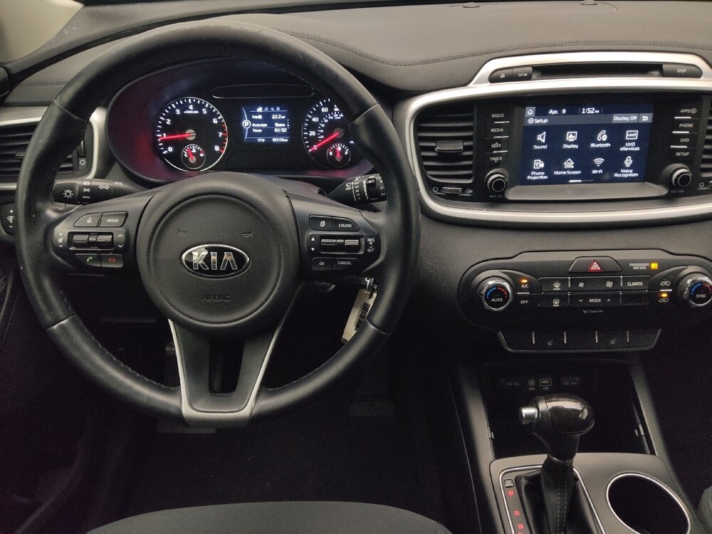 2018 Kia Sorento in Jackson, MS 39211 - 18132826 22