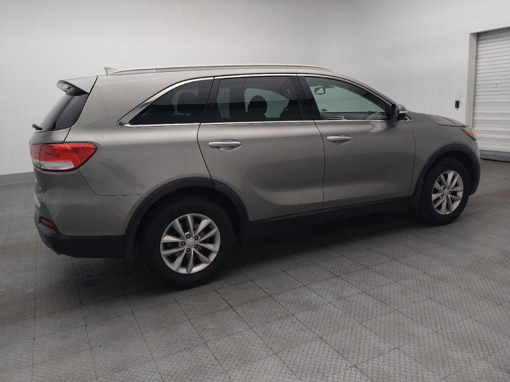 2018 Kia Sorento in Jackson, MS 39211 - 18132826 10