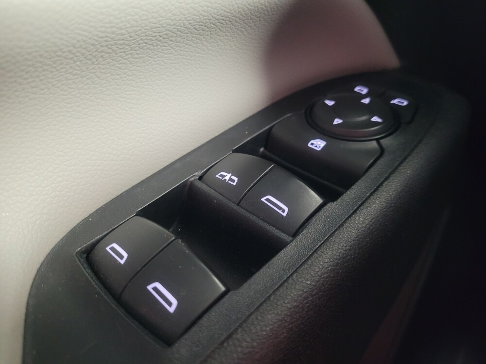 2018 Chevrolet Equinox in Chattanooga, TN 37421 - 18132827 27