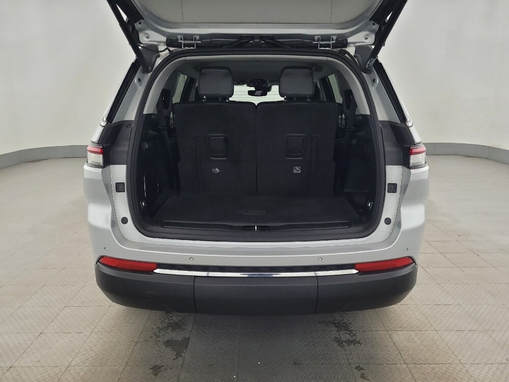 2021 Jeep Grand Cherokee L in New Castle, DE 19720 - 18132829 29