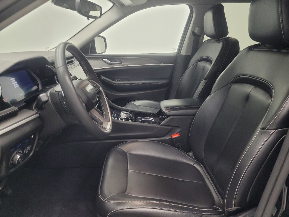 2023 Jeep Grand Cherokee in Indianapolis, IN 46219 - 18132830 17