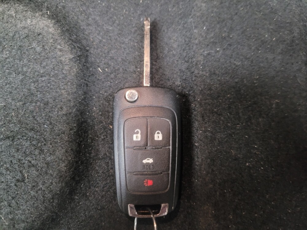 2014 Chevrolet Cruze in Indianapolis, IN 46219 - 18132831 32