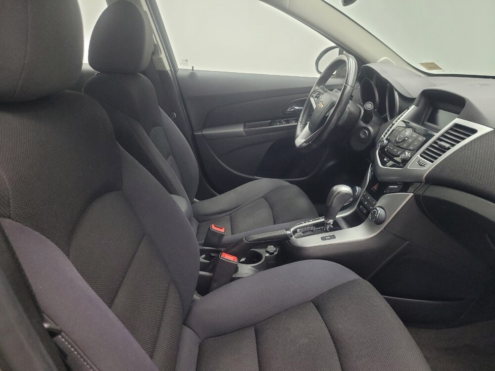 2014 Chevrolet Cruze in Indianapolis, IN 46219 - 18132831 21