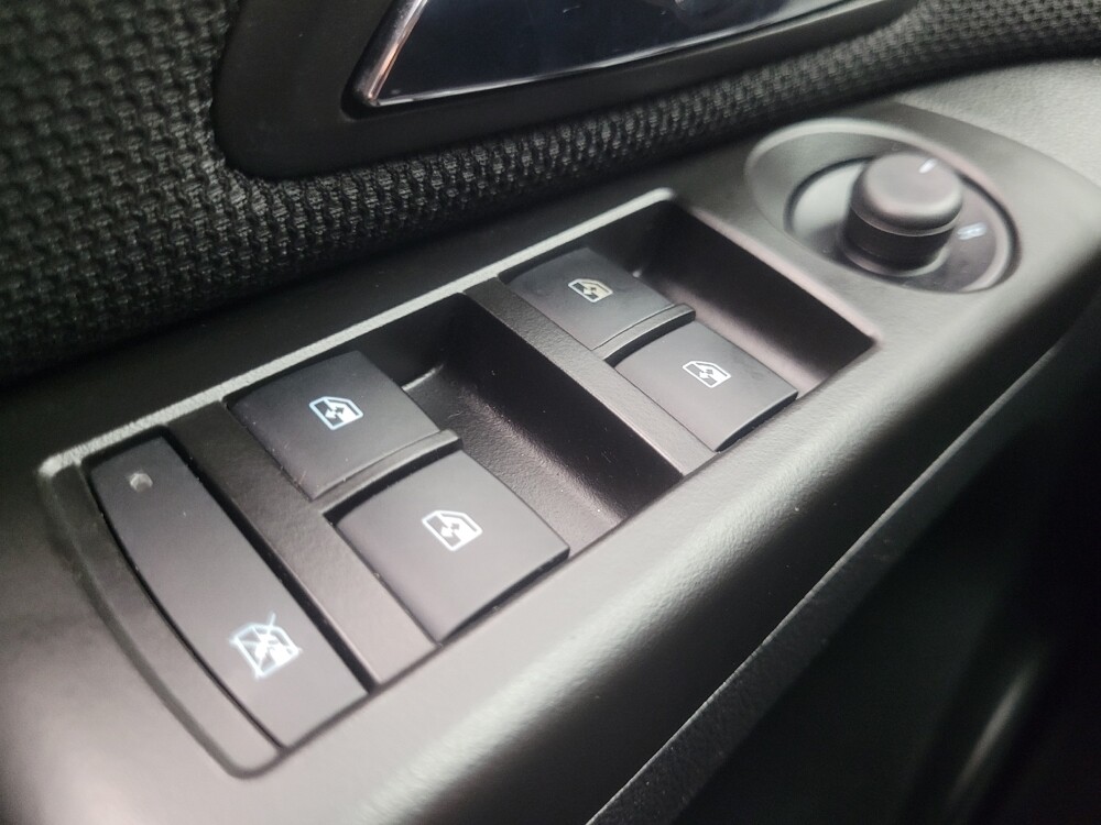 2014 Chevrolet Cruze in Indianapolis, IN 46219 - 18132831 27