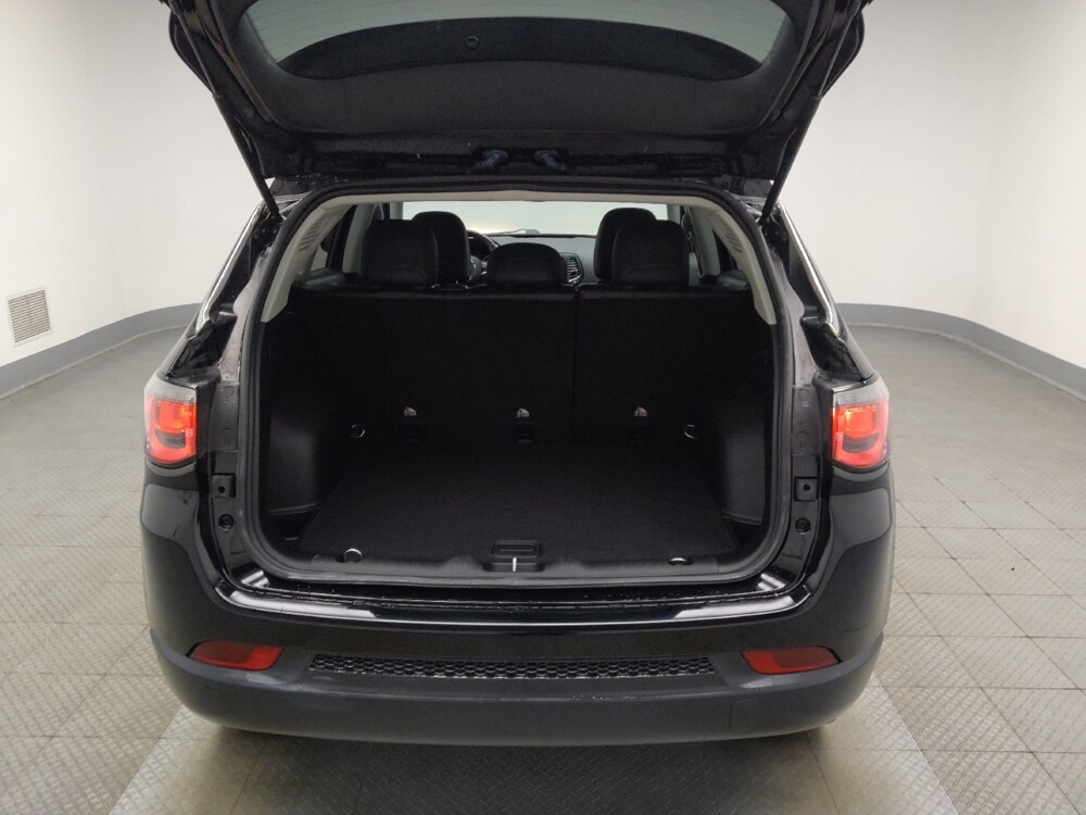 2019 Jeep Compass in Indianapolis, IN 46219 - 18132832 29