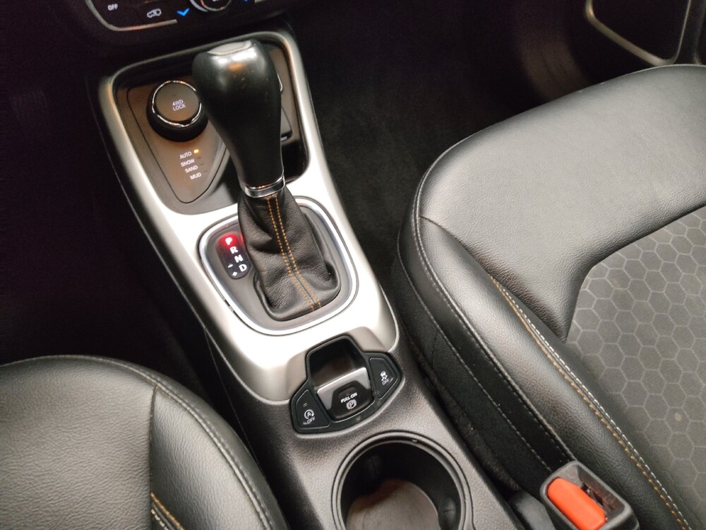 2019 Jeep Compass in Indianapolis, IN 46219 - 18132832 26