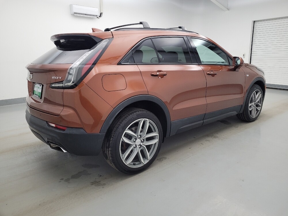 2019 Cadillac XT4 in Toledo, OH 43617 - 18132835 10