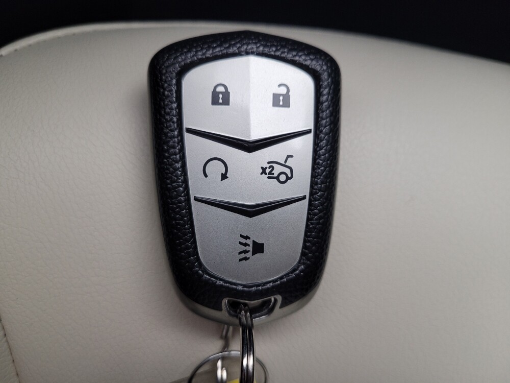 2019 Cadillac XT4 in Toledo, OH 43617 - 18132835 32